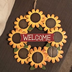 Sunflower Welcome sign
